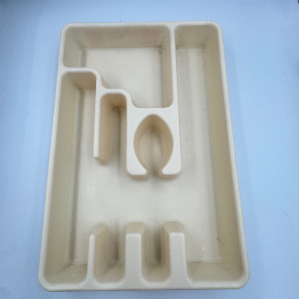 Rubbermaid Silverware Organizer Almond Cream Vintage 2921 Utensil Tray